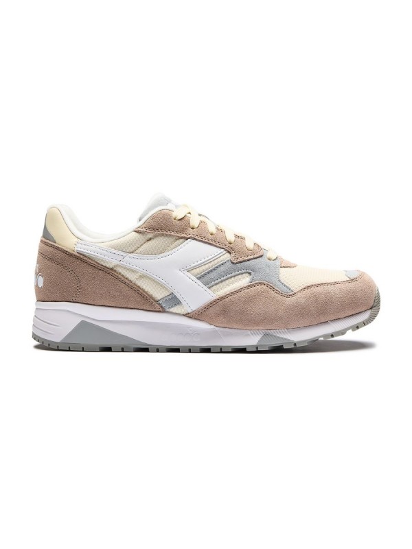 Кроссовки N902 с вставками из замши Diadora 214696667